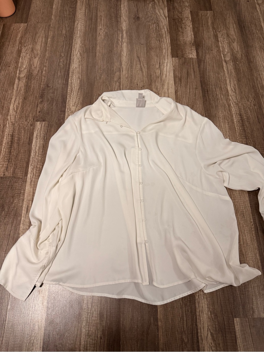 Worthington Cream Button-Front Blouse